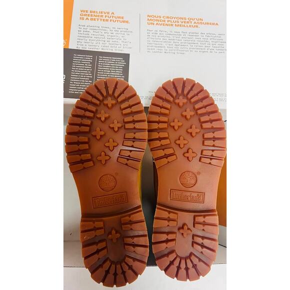 NEW! Timberland Women's 6" Premium Waterproof Boot Wheat 7 W US - Picture 5 of 11